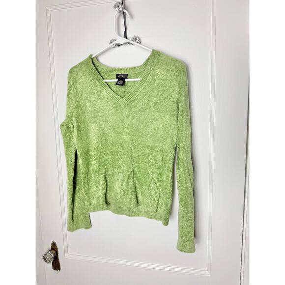 Vintage Y2K 00s Bratz Green Fuzzy V-neck Cropped Long Sleeve Sweater Medium - Picture 1 of 5